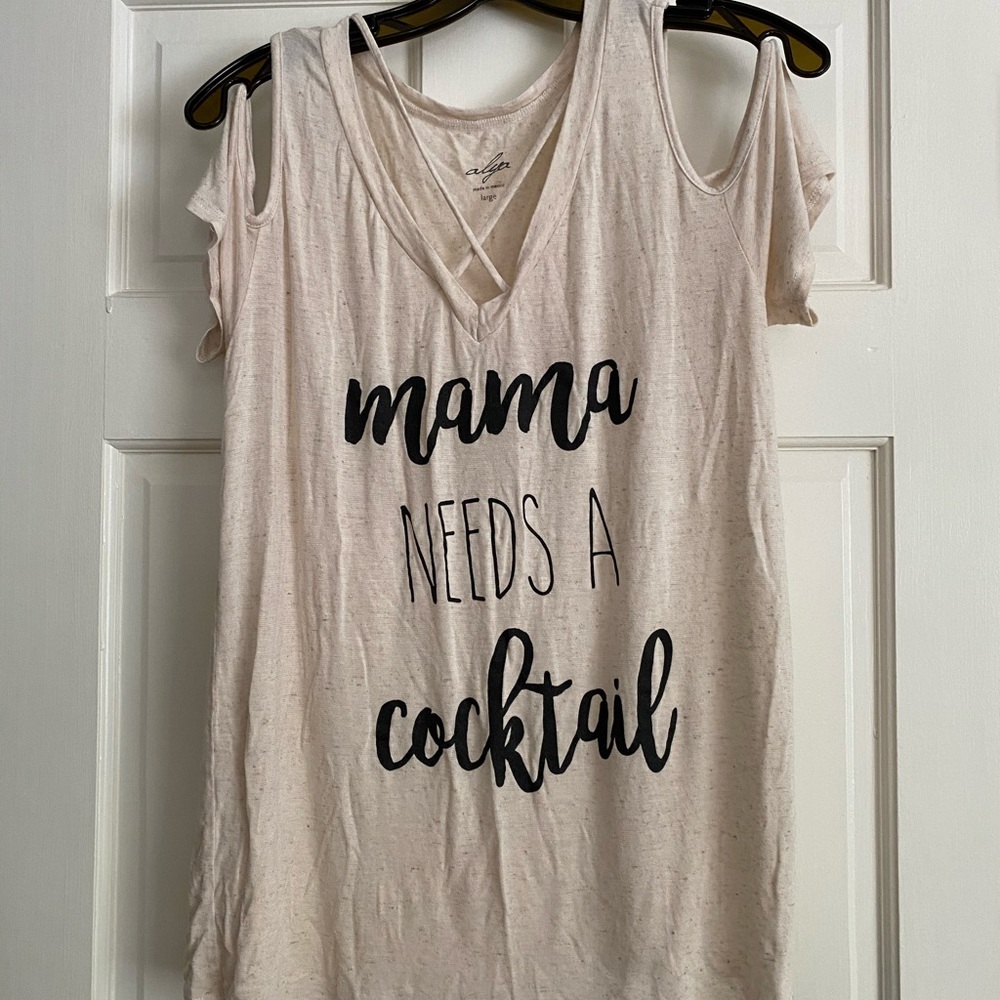 Mama needs a Cocktail Graphic Tee